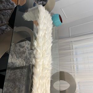 Cream fury table runner